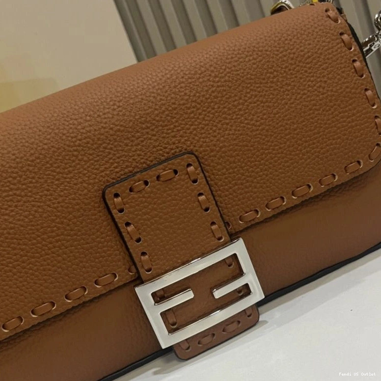 Vintage HOT Baguette Medium In Selleria Romano Brown Fendi Bag Leather Cuoio 0725